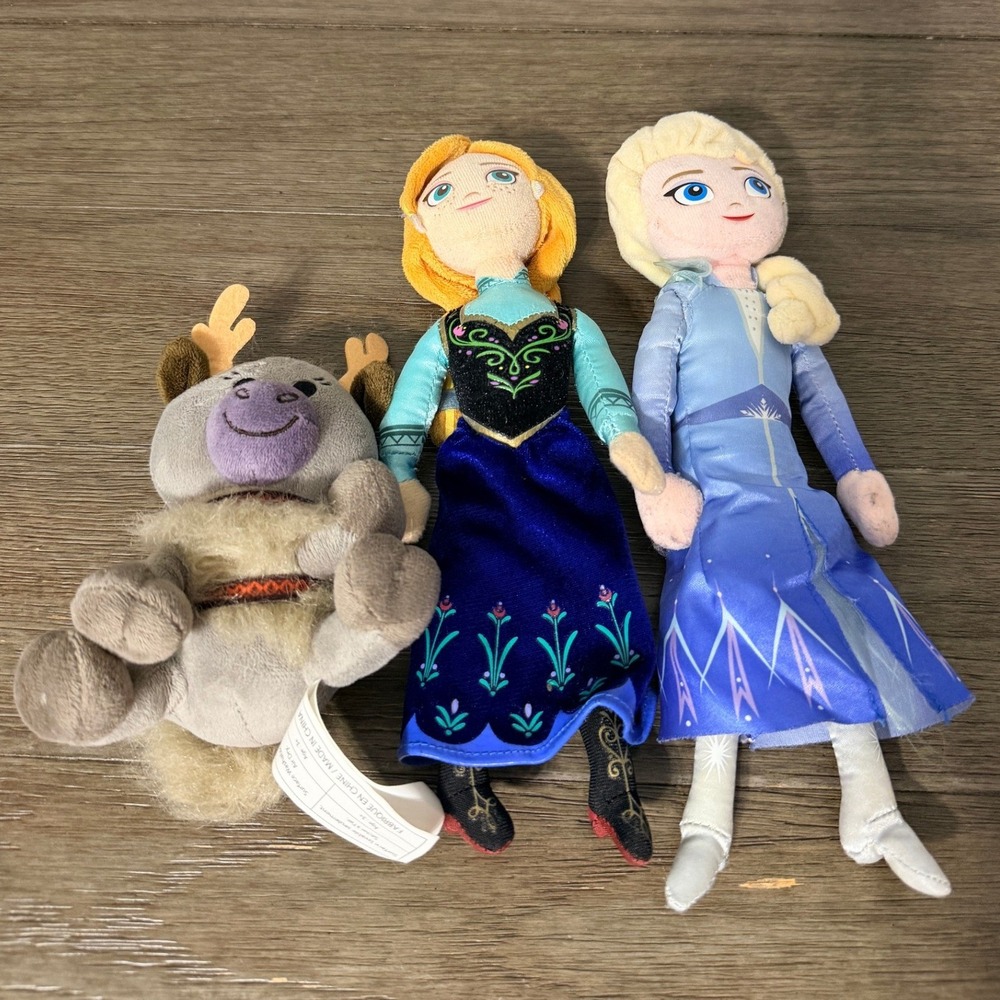 Disney Frozen Plush Lot Anna Elsa Sven  Stuffed Animal Dolls 3pc